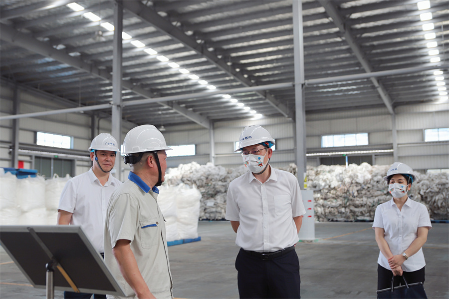 邱潮涌&ldquo;四不兩直&rdquo;赴鹽業(yè)集團(tuán)欽州、南寧片區(qū)企業(yè)開(kāi)展國(guó)慶節(jié)前安全檢查